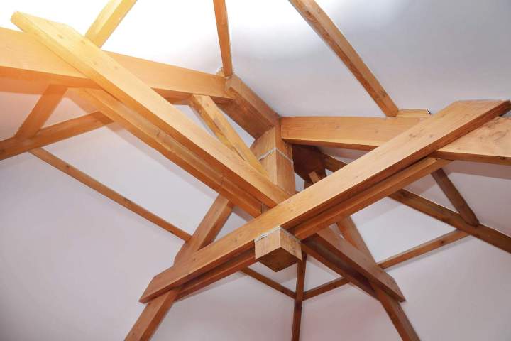 Nous construisons l’ossature bois de votre maison.